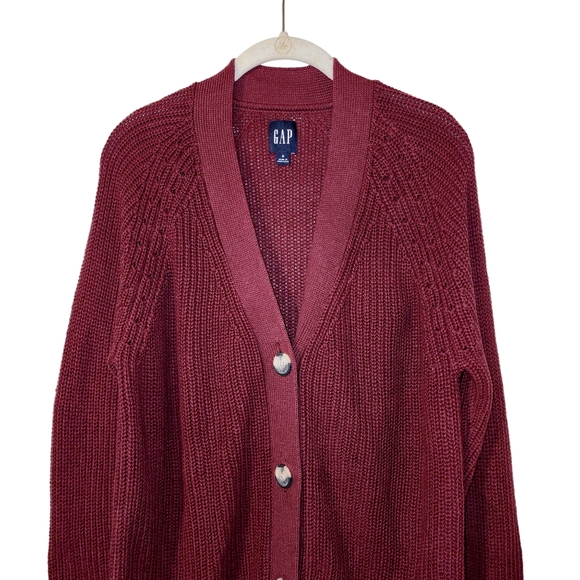 Gap Casual Cardigan Burgundy Button Up  Cardigan Long Sleeve Loose Knit - Picture 3 of 14